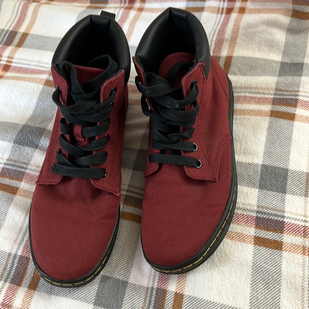 Dr. Martens Women Burgundy Sneaker boots Size 7